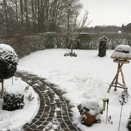 ファームステイ Fewo's Am Gutshaus Im Ostseeland