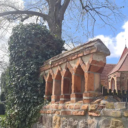 ファームステイ Fewo's Am Gutshaus Im Ostseeland Neu Jornstorf